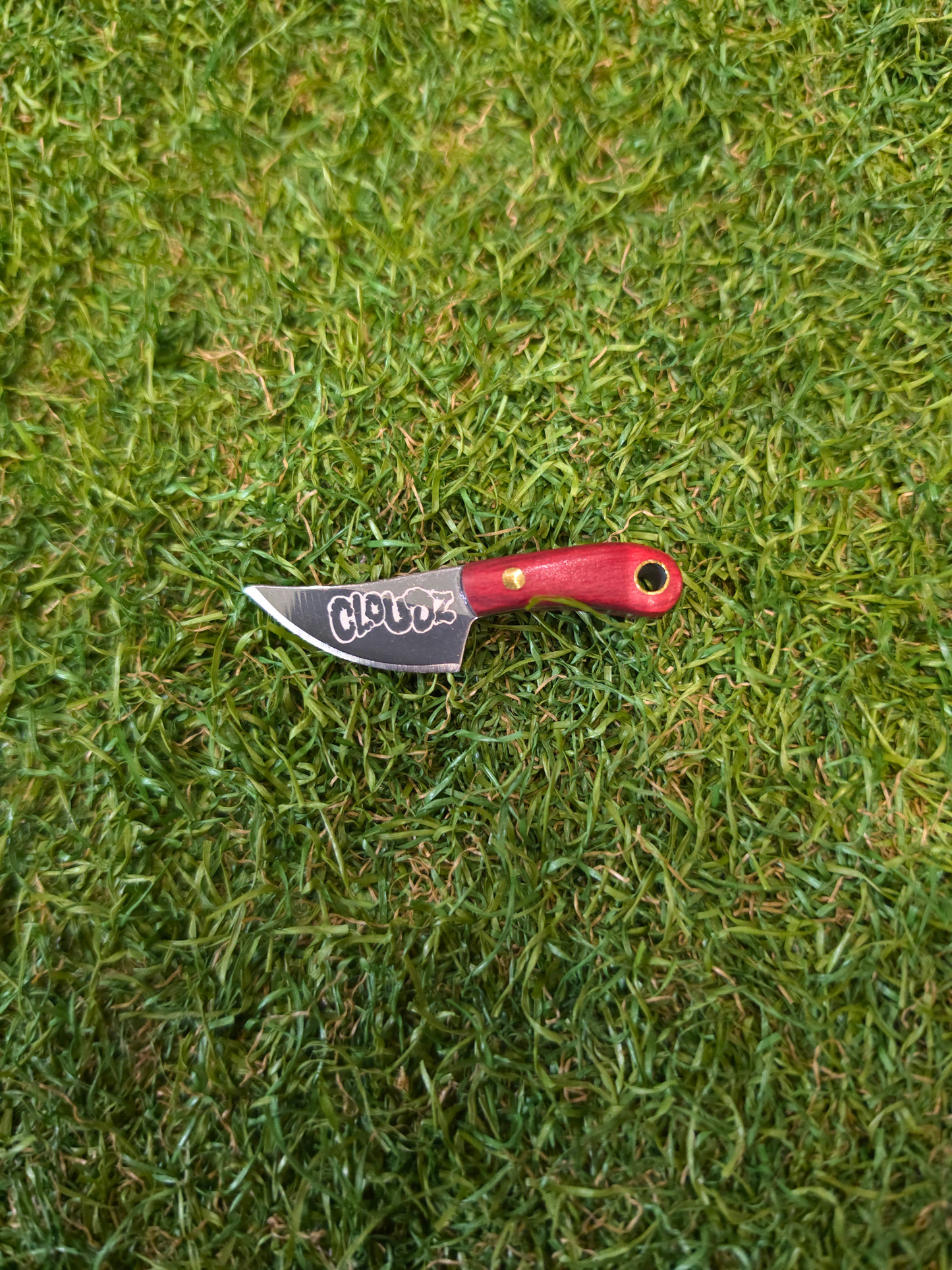 Cloudz Hash Knives