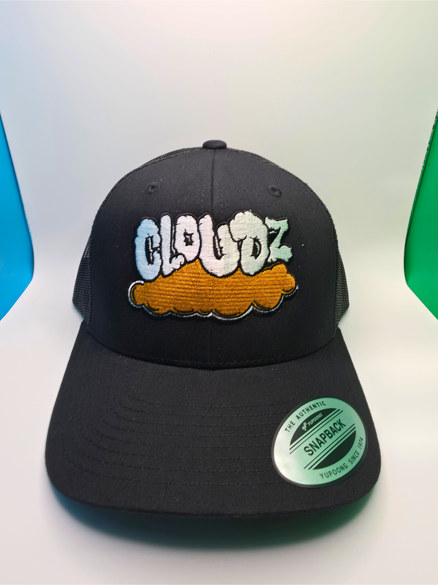 Cloudz Caps